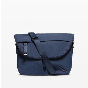 Lululemon All Night Festival Bag